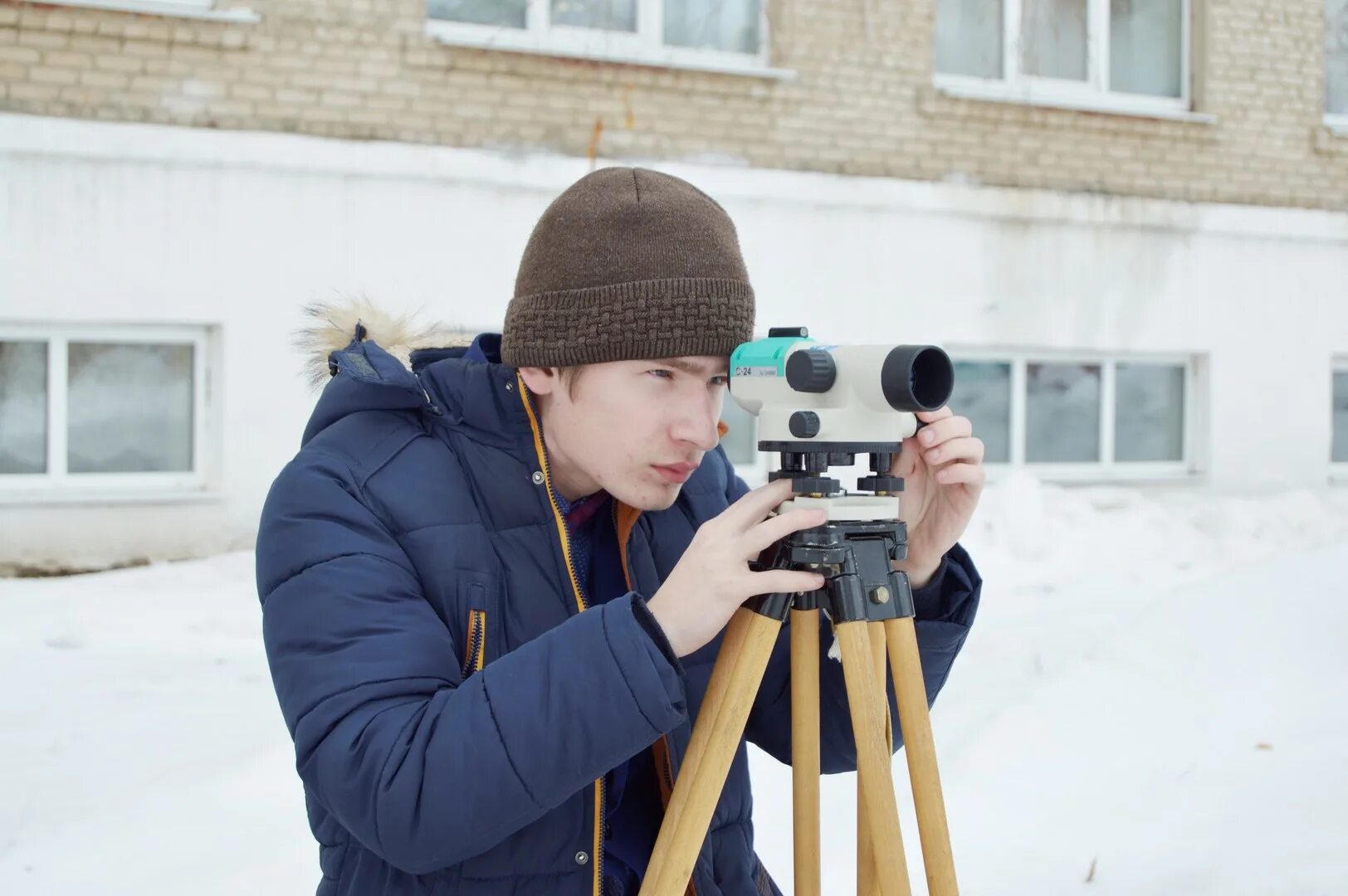 Эксплуатация зданий и сооружений профессия. Колледж эксплуатация зданий и сооружений. Строитель по специальности. Техническая эксплуатация зданий и сооружений. Специальность строительство и эксплуатация зданий и сооружений.