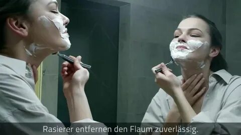 Бреющая женщина видео