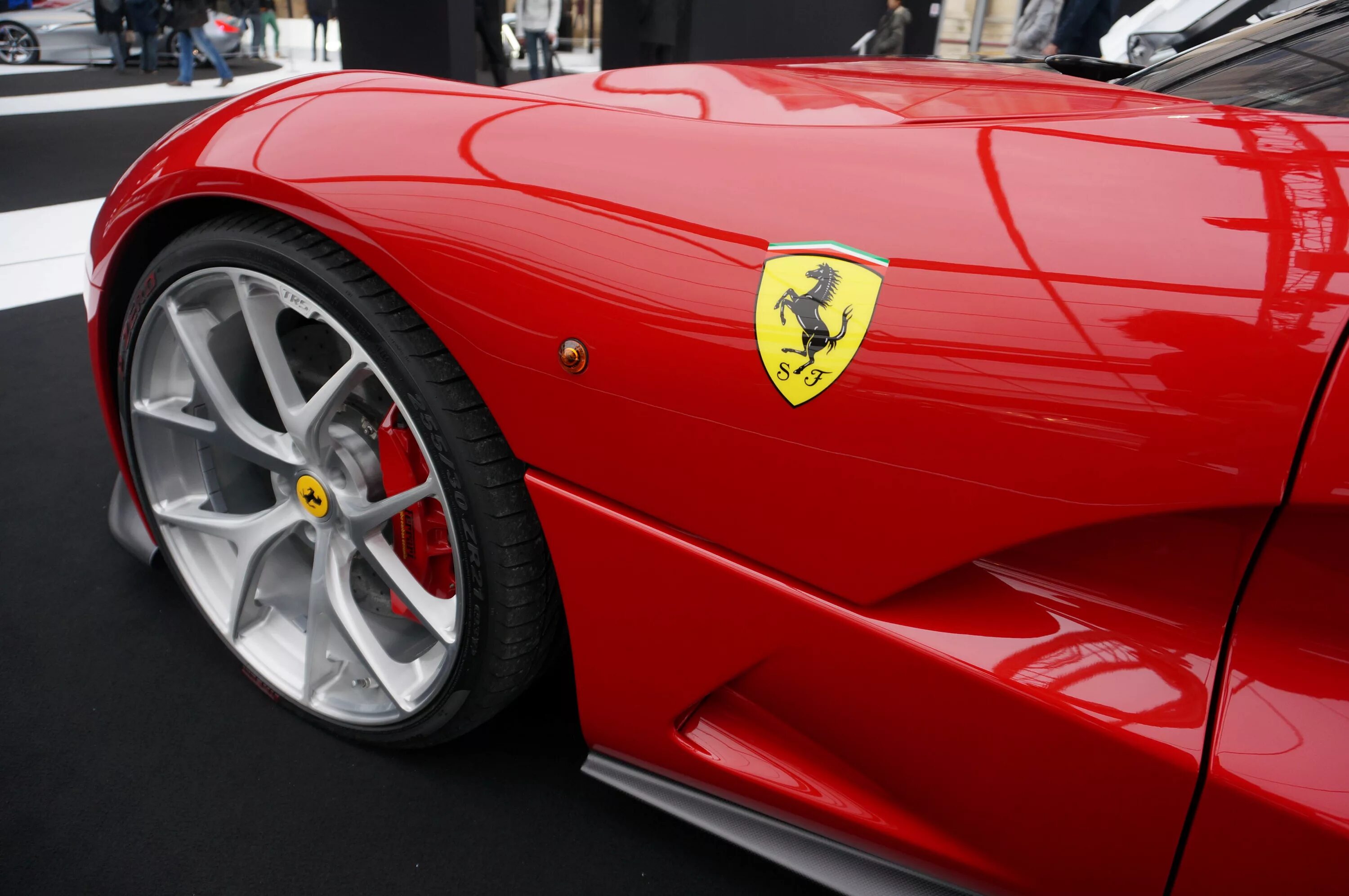 Ferrari hype. Энцо феррари. феррари ф 12 энцо. ferrari f348. колеса феррари энзо.