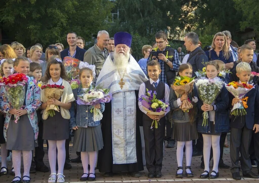 Школа 15 Жуковский. Жуковская средняя общеобразовательная школа Торбеевский район. Жуковская СОШ Торбеевский район школа. Форма в Жуковском 15 школа. 15 школа жуковский