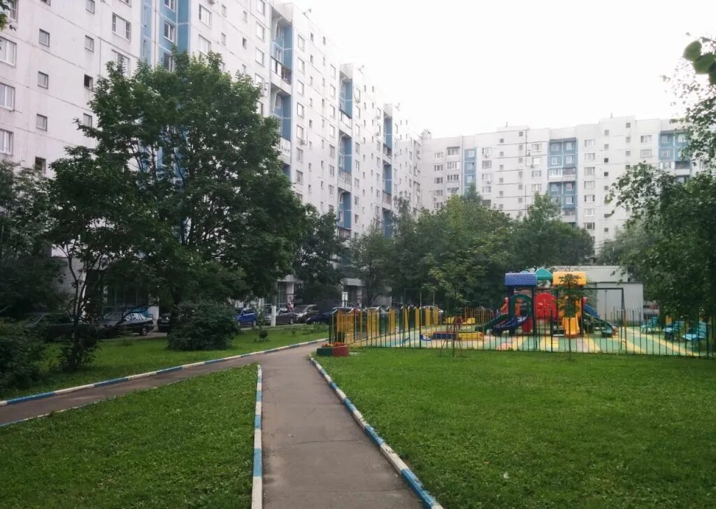 Продается гаражный бокс 20 кв м на 5-м эт многоэтажного гаражного комплекса ГСК 
