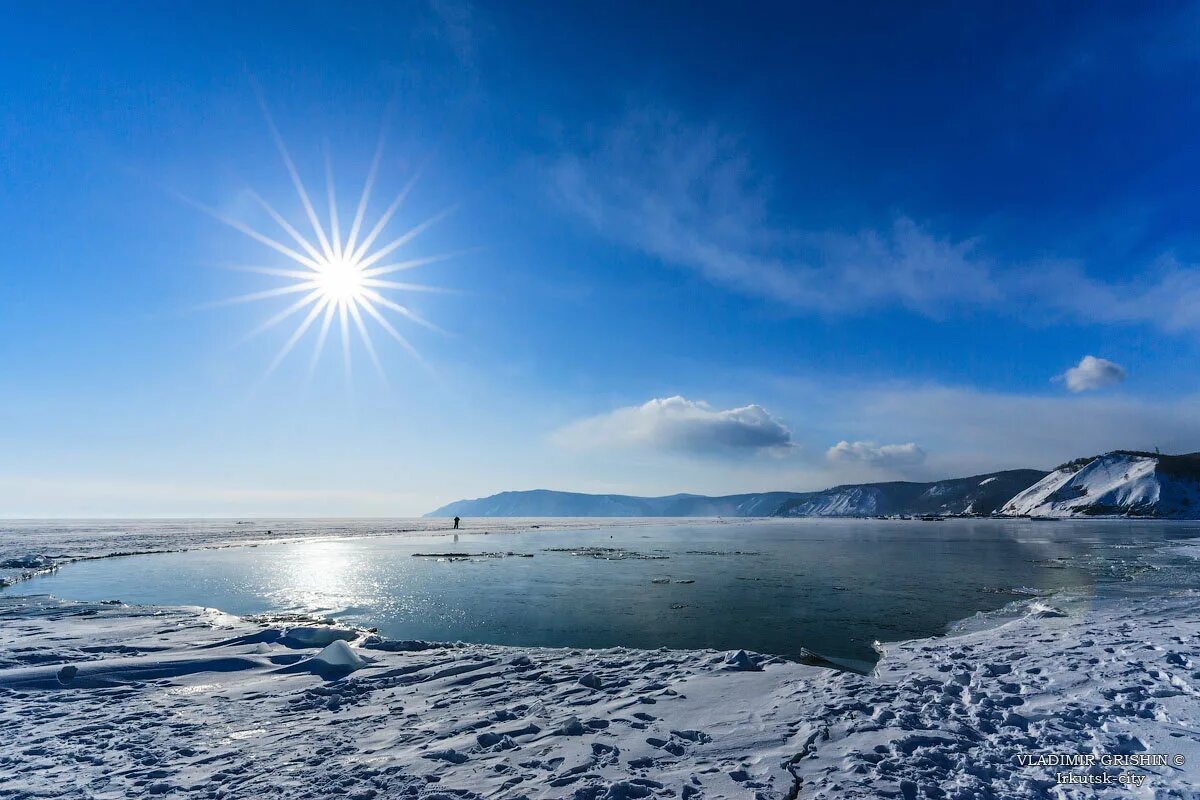 Восход солнца байкал максимиха. Остров ольхон на байкале. Солнечный день байкал. Солнечный день байкал. Солнце байкала.