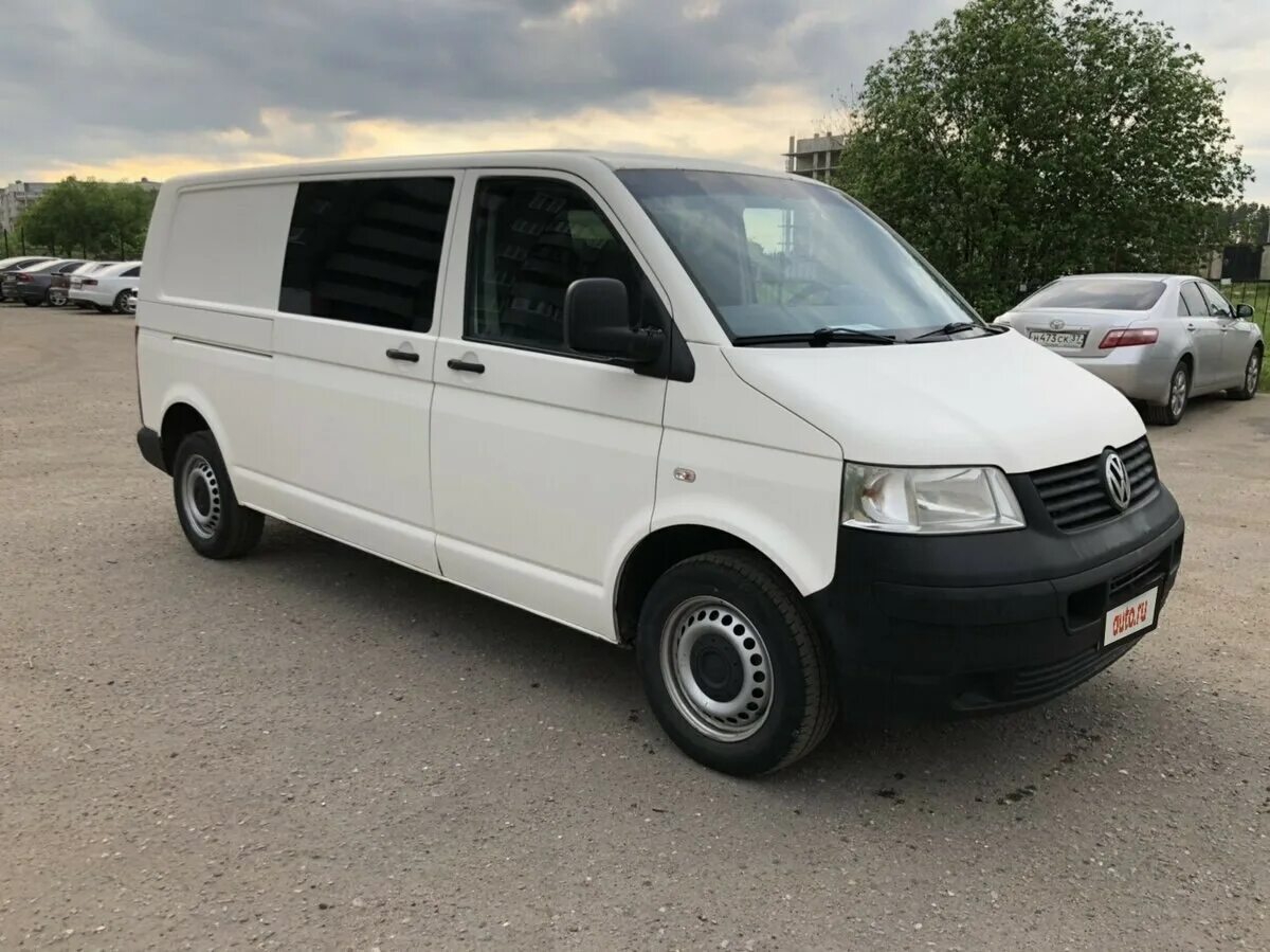 Фольксваген Транспортер т5 2008. Volkswagen Transporter t5 Грузопассажирский. Фольксваген Транспортер 2008г. VW Transporter t5 белый. Фольксваген транспортер т5 с пробегом