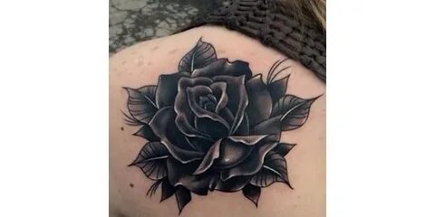 Әйеліңді күйеуінің көзінше шешіндір