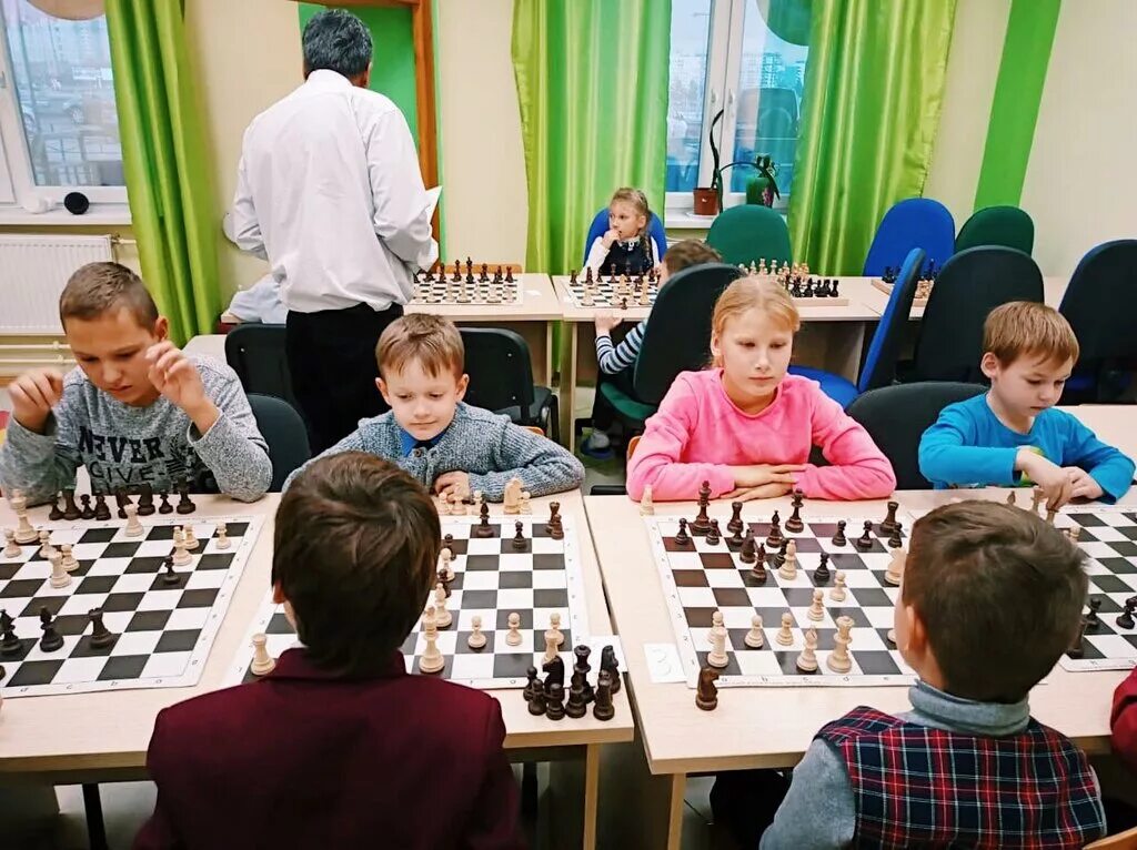 кружок шахматы в школе. кружок по шахматам в школе. шахматный кружок в школе. кружок по шахматам в школе. кружок шахматы.