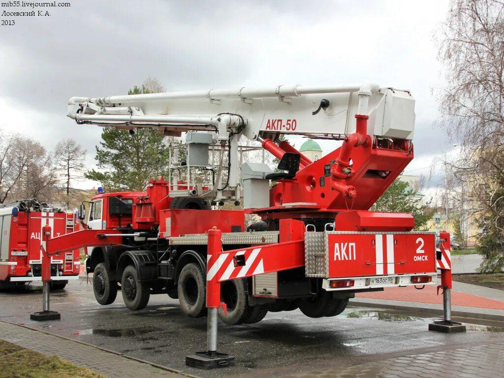 Ал-50 камаз-65115. Ал-50 камаз-53229. Автолестница пожарная ал-60 tatra-t815. Камаз ал 32 автолестница. Акп 50 камаз.