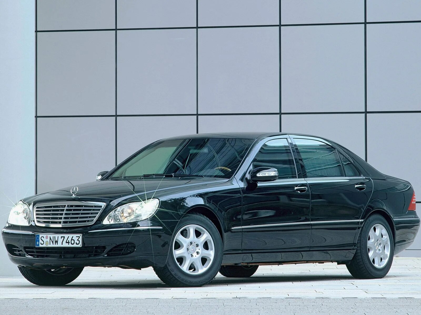 Mercedes-Benz w220. Mercedes Benz s class w220. Mercedes s600 w220. Мерседес Бенц s класс 220.