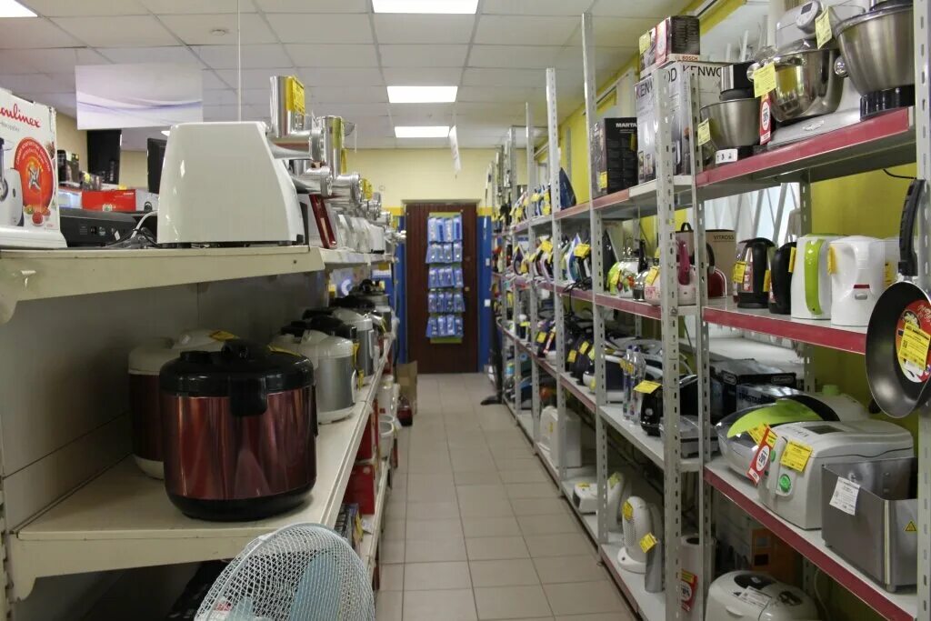 Магазин техники на гагарина. Уценка магазин бытовой техники. Магазин уцененной техники. Магазин уцененной бытовой техники СПБ. Магазин бытовой техники с уценкой СПБ.