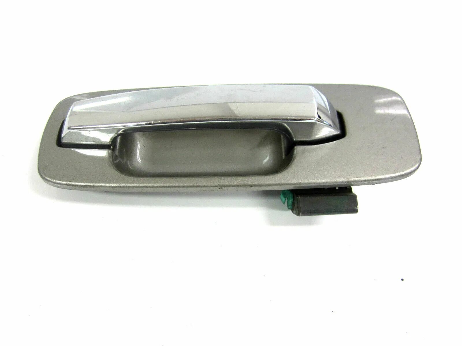 Ручка наружная правой передней двери nissan x-trail 2007. Дверные ручки nissan x-trail 2000-2010 t30. Накладка ручки двери x-trail. Накладки на ручки дверей внутри салона ниссан х-трейл т31. Ручка двери наружная ниссан х-трейл т30.