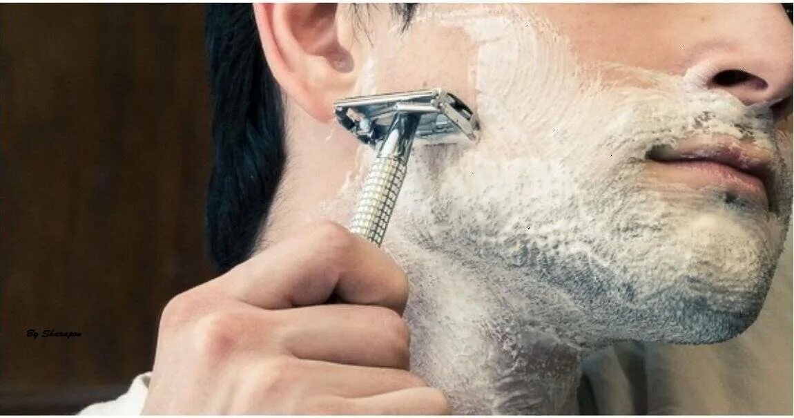 Станок для бритья бороды. Техника бритья станком. Мужчина бреется. Мужчина бреет бороду. Как часто нужно брить