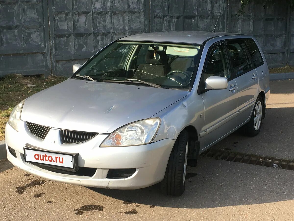 Mitsubishi lancer 2005 года. Мицубиси Лансер 2005 универсал. Mitsubishi Lancer 2005. Лансер 9 1.6 МТ 2005. Lancer 2005 универсал.