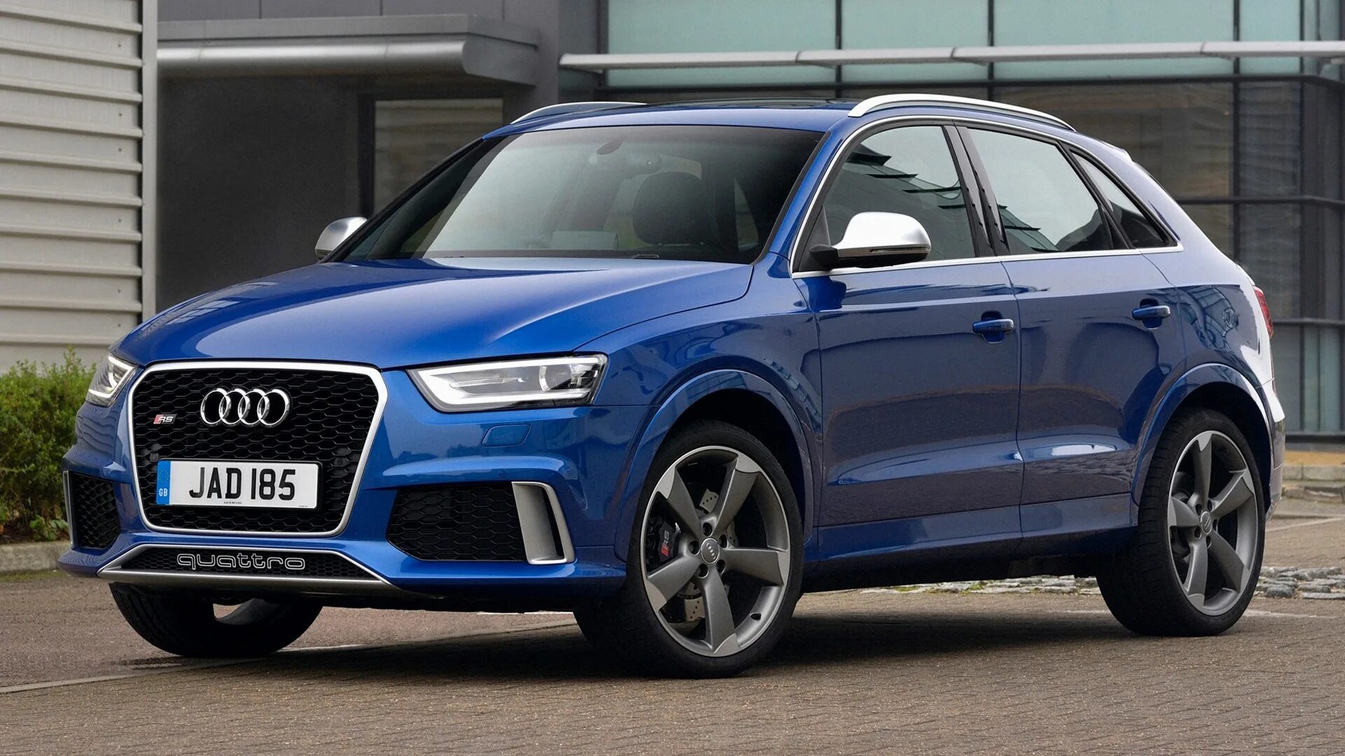 Q 3 max