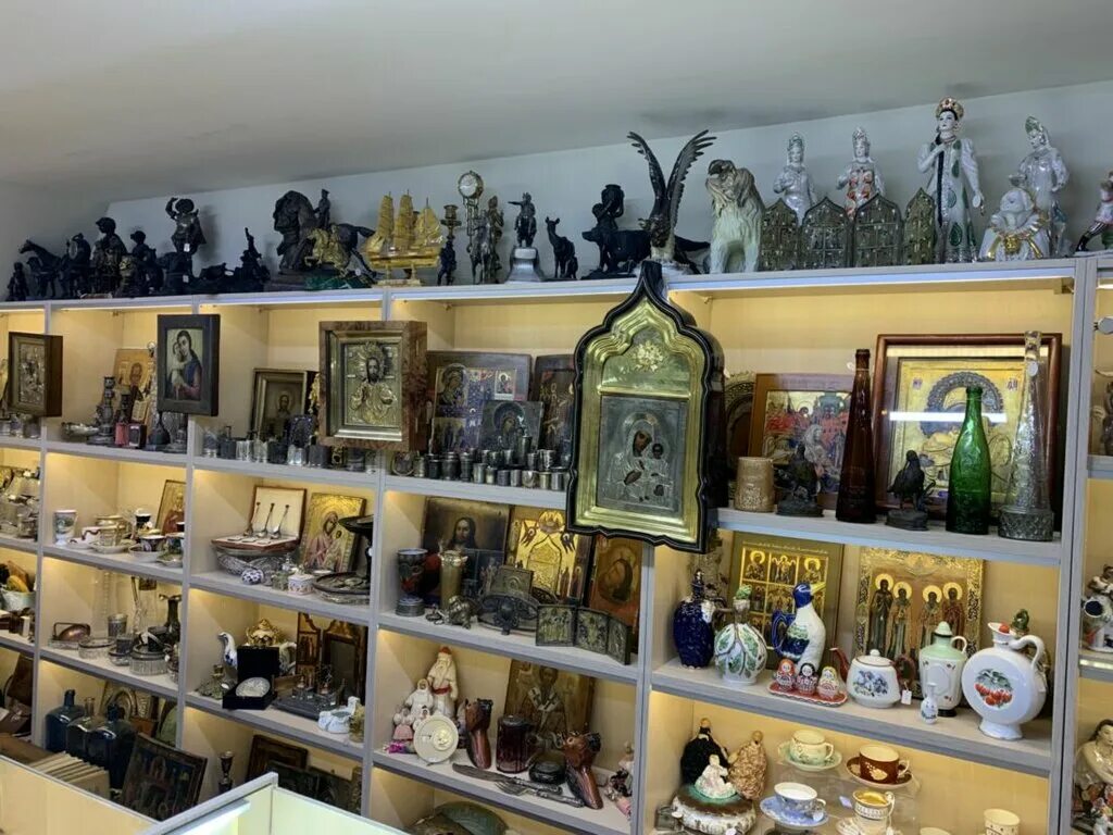 антикварный магазин в англии. комиссионные антикварные магазины. комиссионка антиквариат. комиссионные магазины антиквариата. антикварный салон в москве.