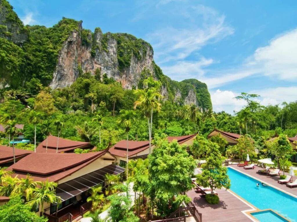 Аонанг Краби. Курорт Краби. Город Краби Таиланд. Ao nang Beach Krabi.