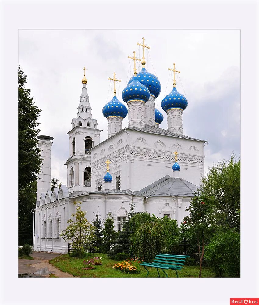 троицкая церковь пушкино. церковь троицы живоначальной пушкино. боголюбский храм зима пушкино. никольская церковь пушкино. храм г пушкино.