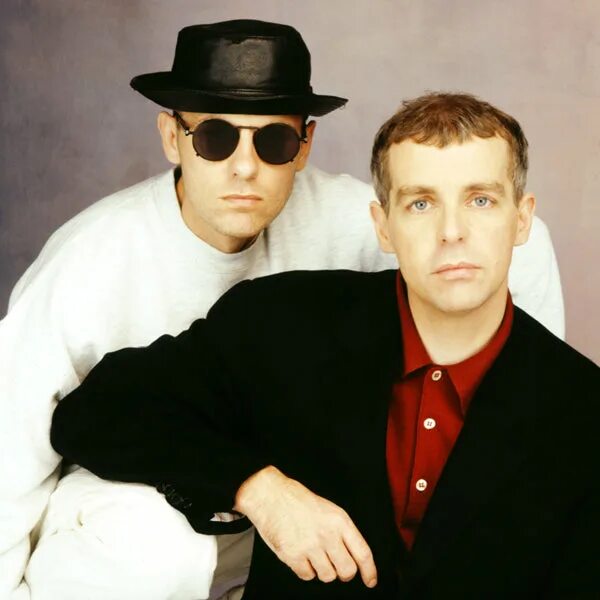 Пет шоп бойс бесплатные песни. Группа Pet shop boys. Группа Pet shop boys 80s. Pet shop boys группа сейчас. Pet shop boys 2001.