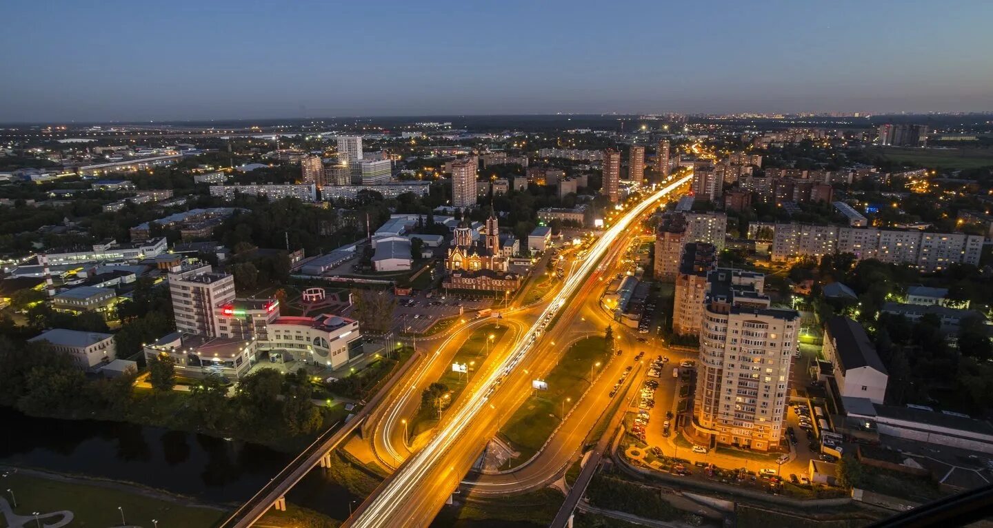 Щелково московская область население. Достопримечательство щелково. Московское област шелково. Щёлково московская облость. Щелково набережная ночная.