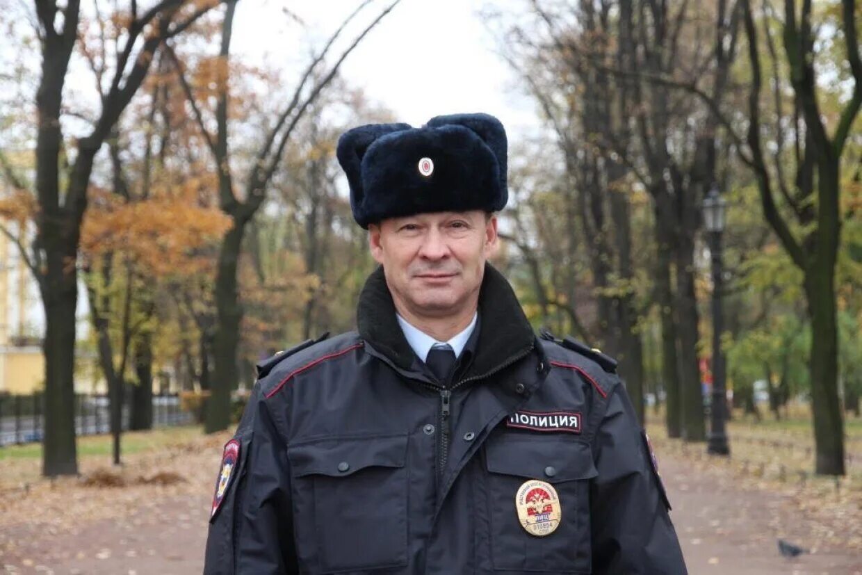 Отдел полиции 33 санкт петербург. Федосеенко 16. Санкт петербург федосеенко 39. Сотрудницы 51 отдела полиции. 37 отдел полиции спб.