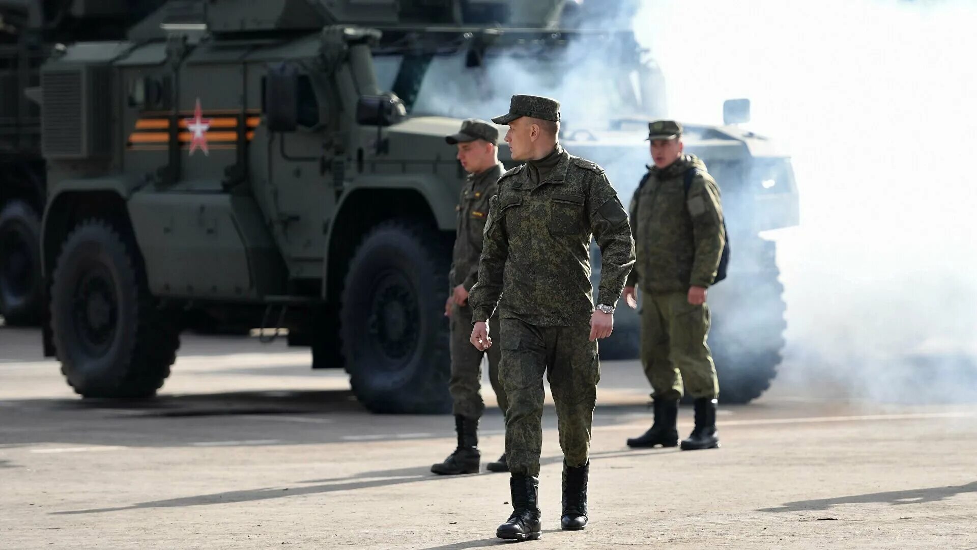 Новые войска в россии. Тайфун напарник бронеавтомобиль. Бронеавтомобиль сопровождения «напарник». Бронеавтомобиль Тайфун ВДВ. Тайфун-ВДВ армия 2021.