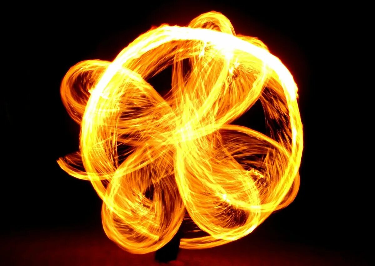 Огненные знаки. Огонь на черном фоне. Лего огонь. Цветы фэнтези. Из пламени.