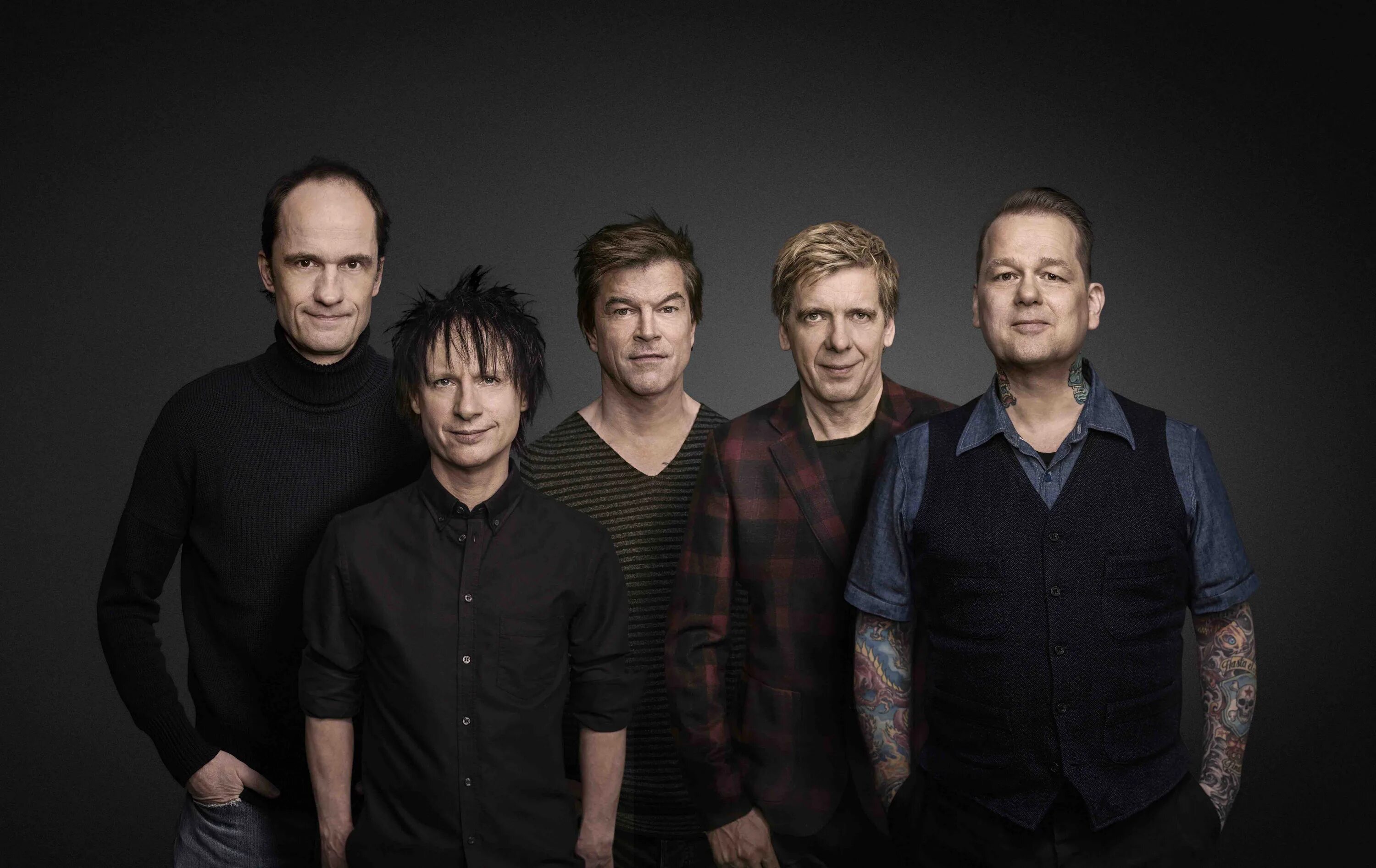 Какая немецкая группа. Группа die toten hosen. die toten hosen кампино. die toten hosen кампино в молодости. die toten hosen в молодости.