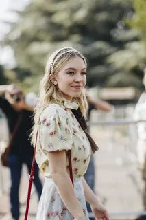 Сидни суини субботний вечер