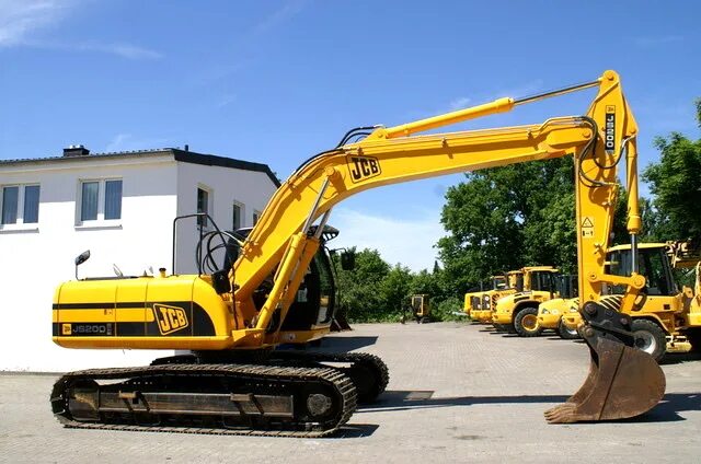 Jcb js200. Экскаватор jcb js200. экскаватор jcb 200. jcb 200 lc. jcb 200 гусеничный.