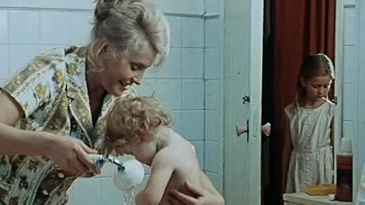 Ретро мачеха. Кино мачеха 1973. татьяна доронина мачеха. мачеха фильм ссср 1973. мачеха фильм 1973 доронина.