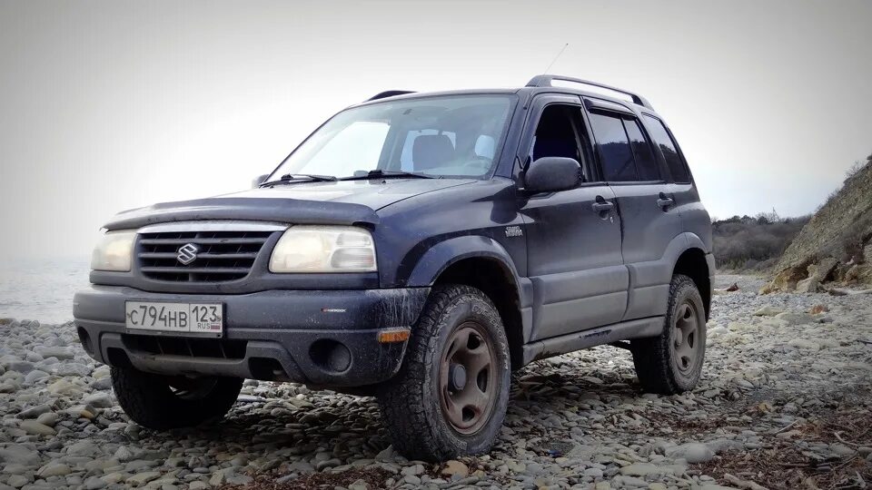 Suzuki vitara 2000 год. Grand vitara 2000. сузуки витара 2000. гранд витара 2000 года. suzuki grand vitara 2000 off road.