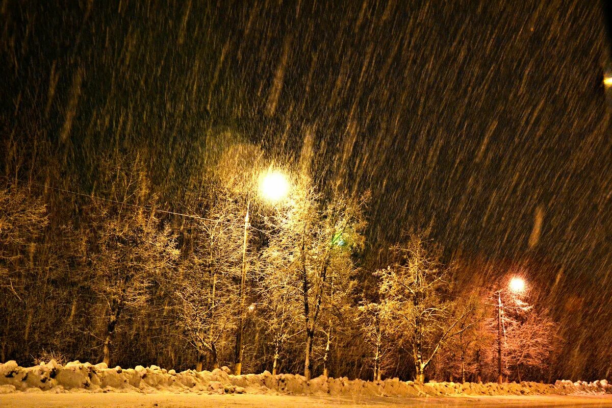Картинки снега ночь