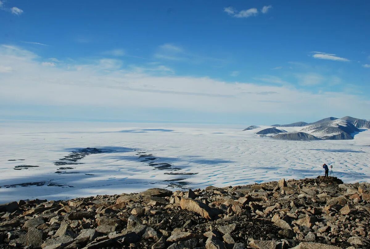 2 северный ледовитый океан. Северный Ледовитый океан Канада. Северный Ледовитый океан норвежское плато. Мурманск Северный Ледовитый океан. Берега Канады у Северного Ледовитого океана.