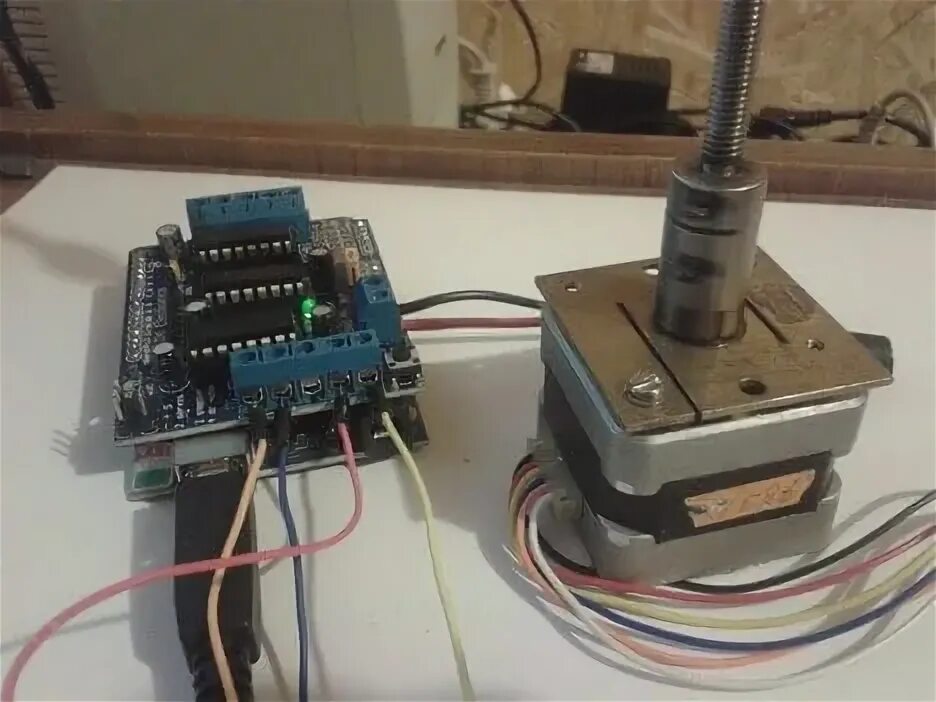 Stepper motor arduino. Motor shield arduino.