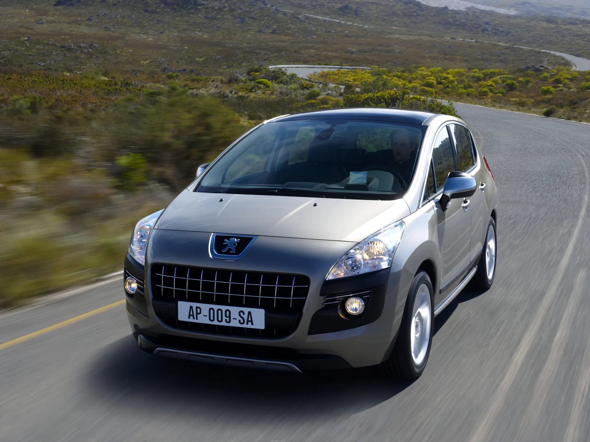 Пежо 3008 лучшее. Peugeot 3008 2018. Peugeot 3008. Peugeot 3008 2018. Peugeot 3008 suv.