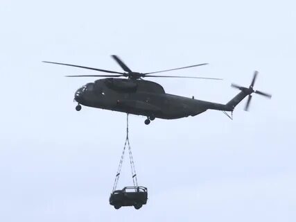 Вертолет с грузом