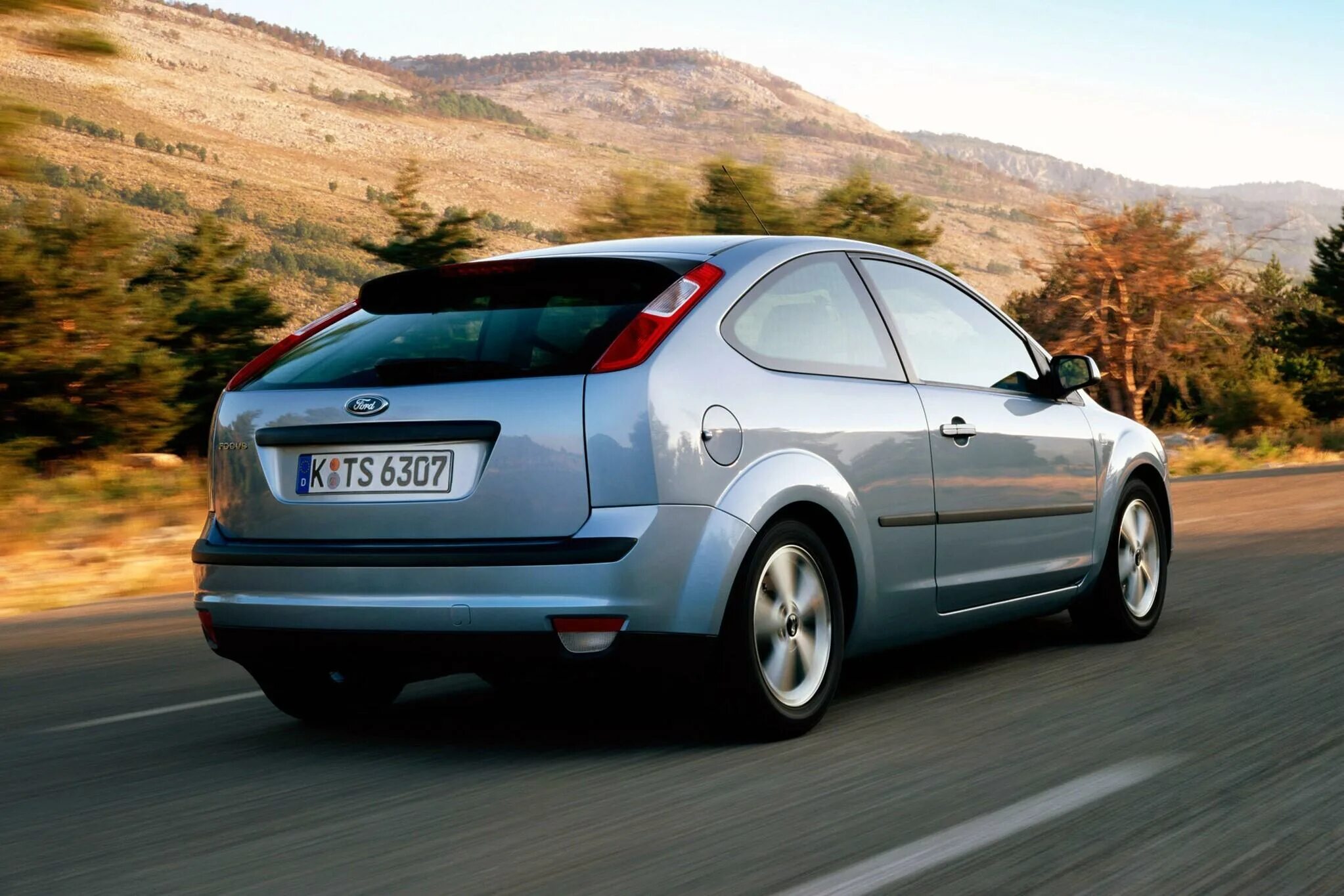 Форд фокус 2 поколения. Ford Focus 2 хэтчбек. Форд фокус 2 хеч. Ford Focus 2 2004-2011.