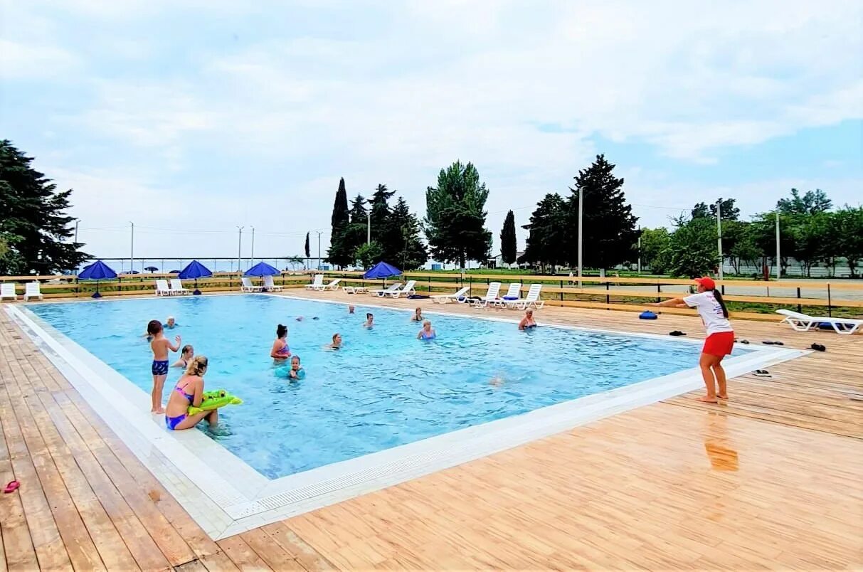 Гостиница Апсны, Гудаута, Абхазия 101Hotels.com