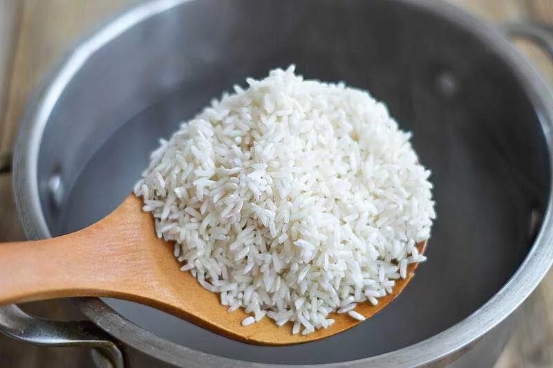 Сколько кипит рис