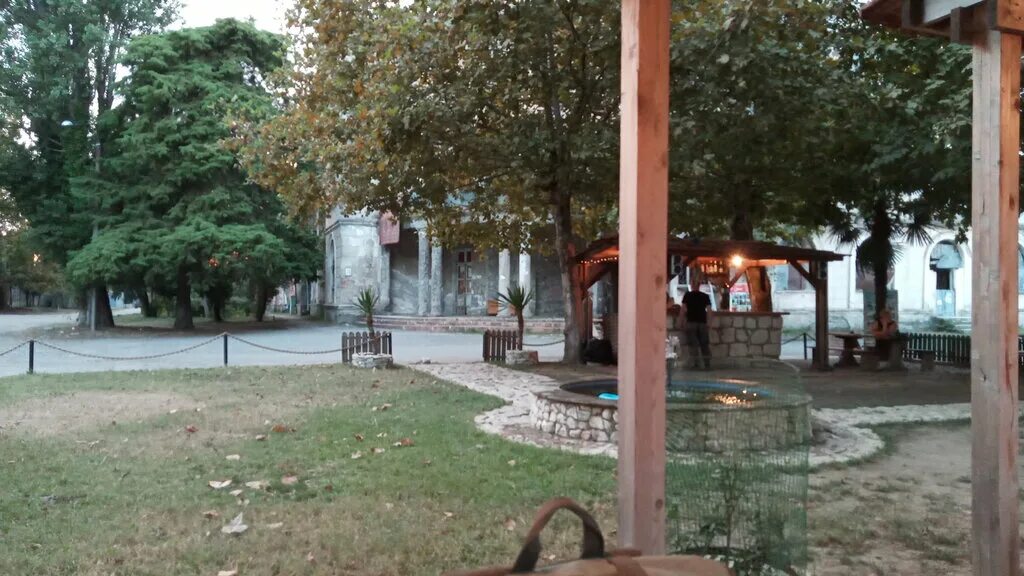 ерцаху абхазия сухум. бар сухум. штаб магазин роллы сухум. сухумский пивзавод. бар сухум.