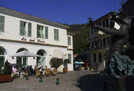 Les deux