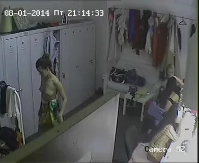 Подсматриваем в камеры видеонаблюдения - ЯПлакалъ.