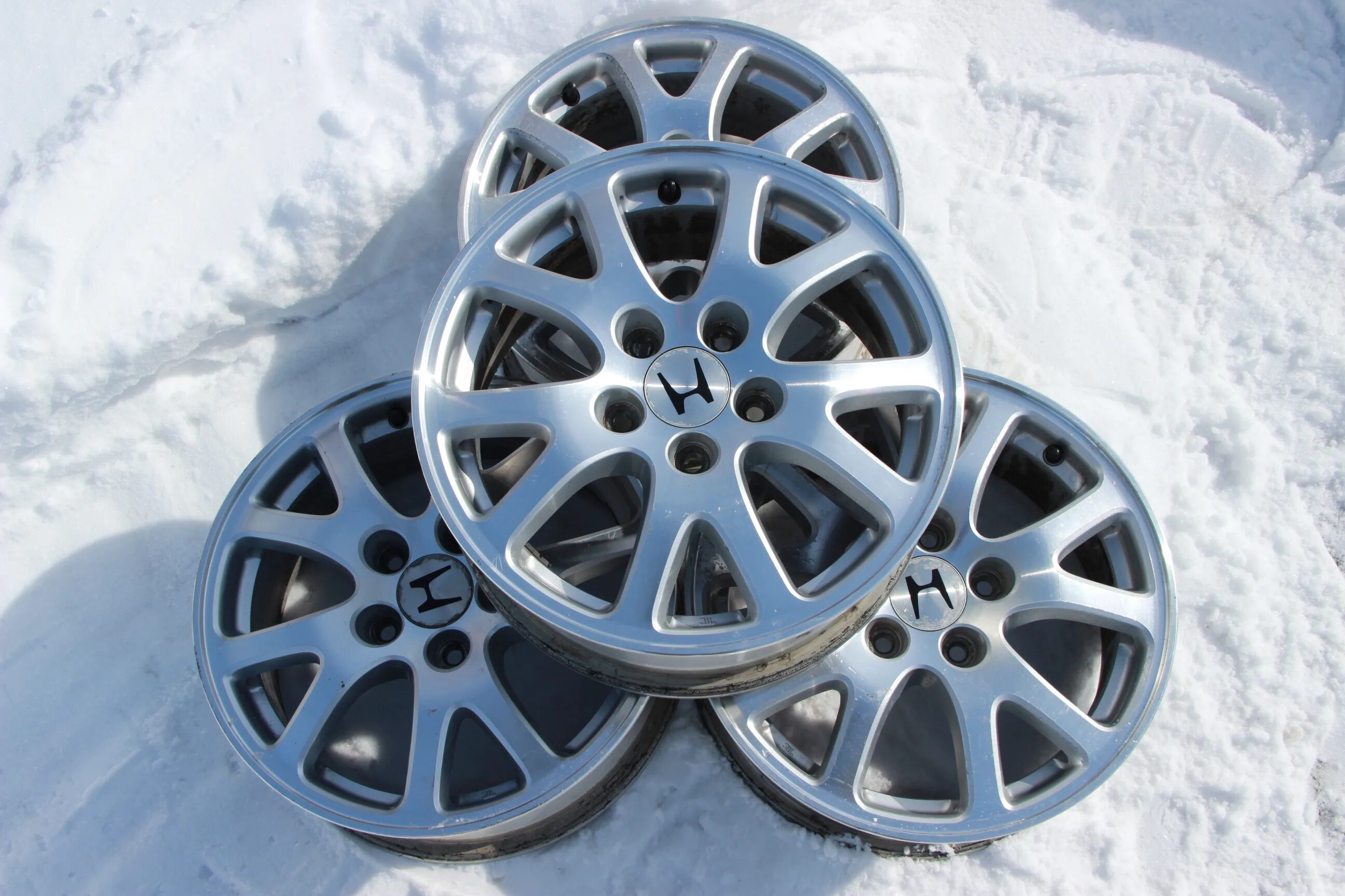 Honda r16. Диски Honda r16. Диски Хонда r16 5x114.3. Диски Honda r15 5x114.3 Stck. Оригинальный диск Honda Civic r16.