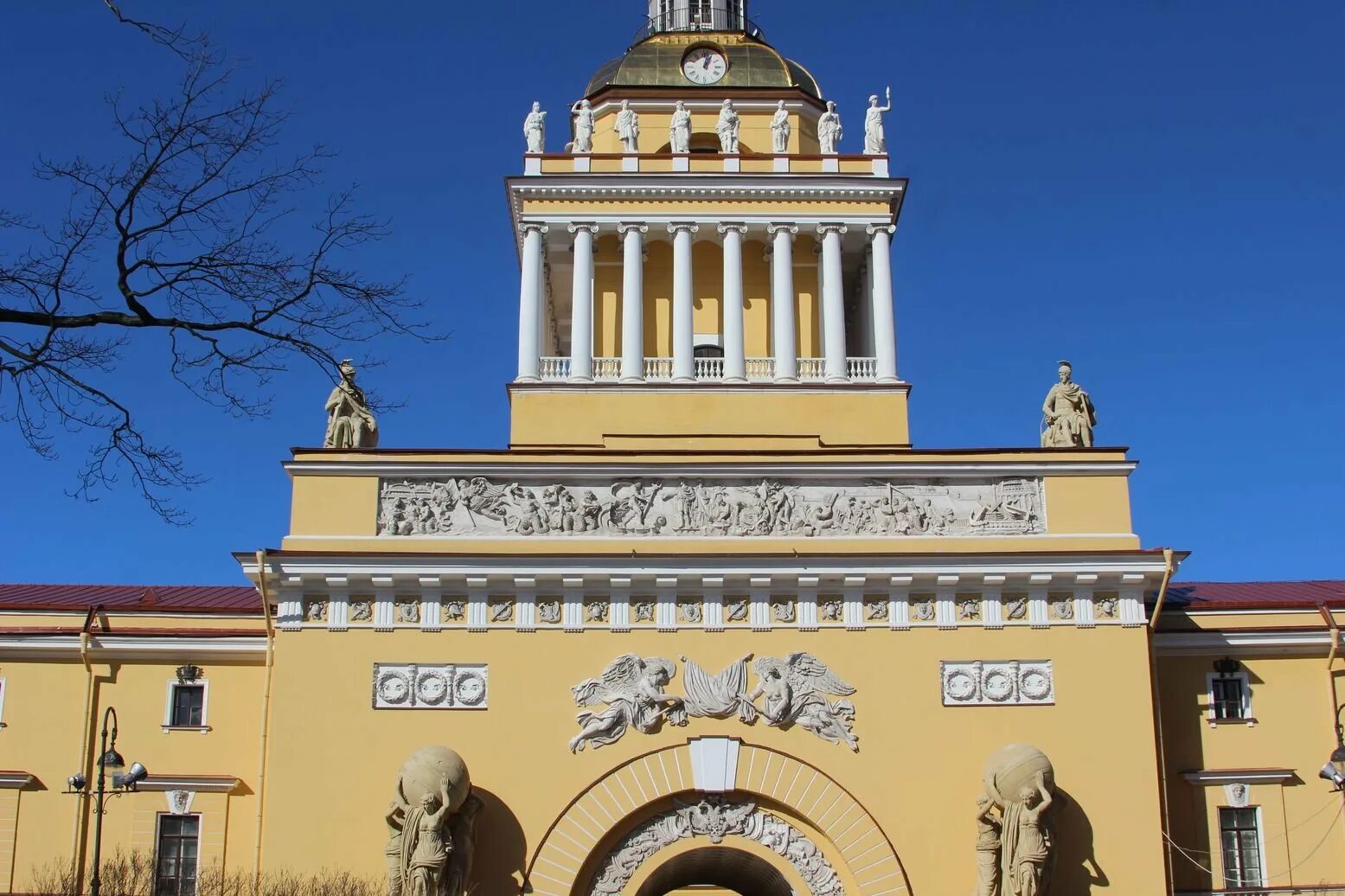 Адмиралтейский проезд 1