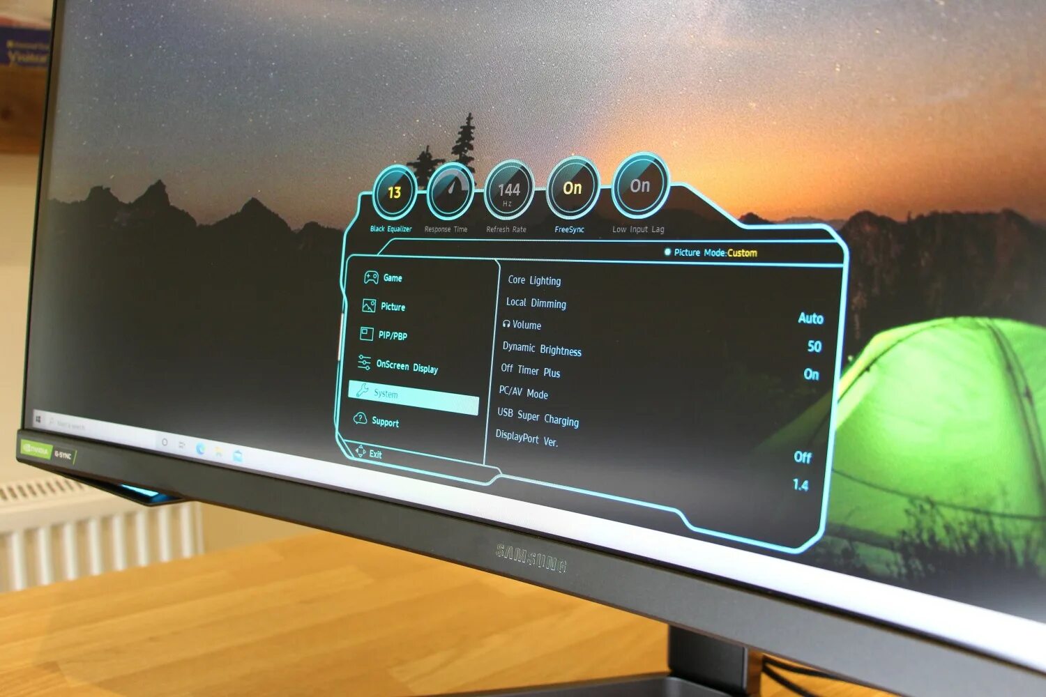 Монитор самсунг odyssey g7. Samsung odyssey g7 как включить подсветку. Samsung odyssey odyssey g7. Асфальт 9. Odyssey g7 прошивка.