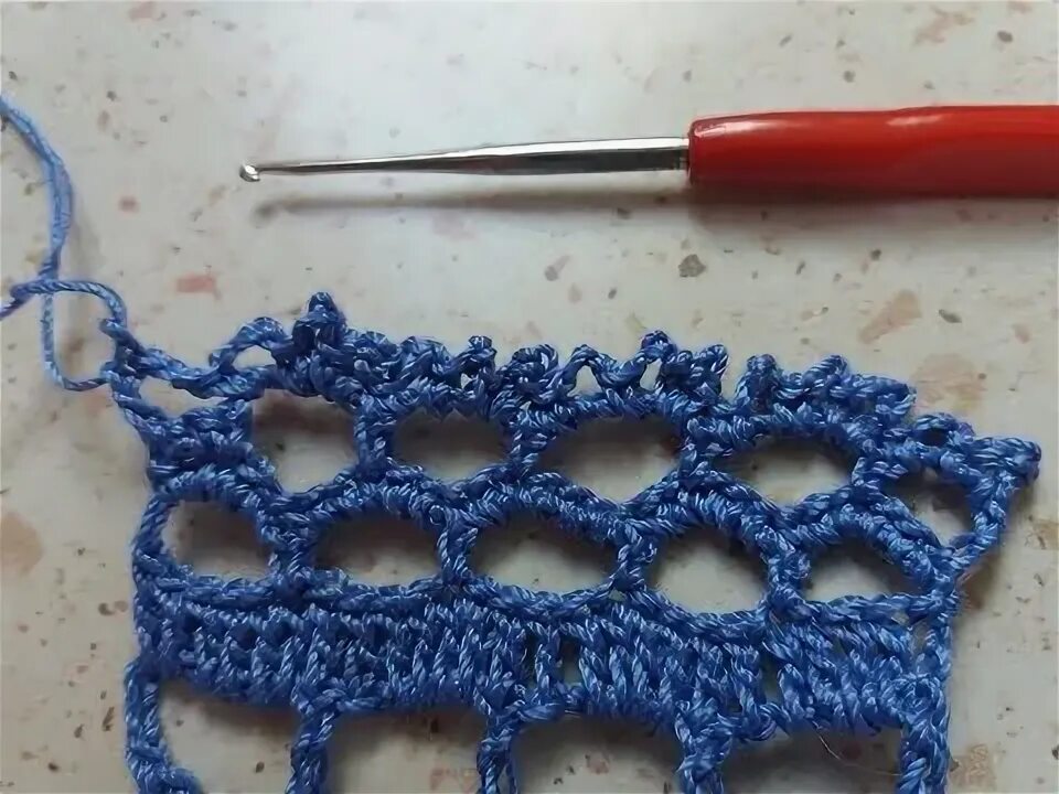Край зубчиками крючком. Край зубчиками крючком