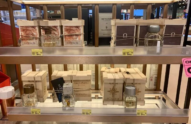 в золотом яблоке метрополис. золотое яблоко галерея спб. магазин золотое яблоко в спб. планета пермь торговый центр. в золотом яблоке метрополис.