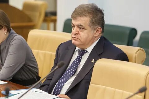 Председатель комитета совета