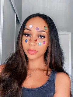 Make up us