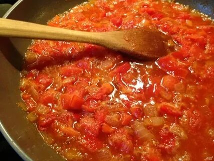 Томатная подлива для гречки без мяса