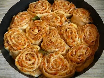 Рулетики из теста на сковороде