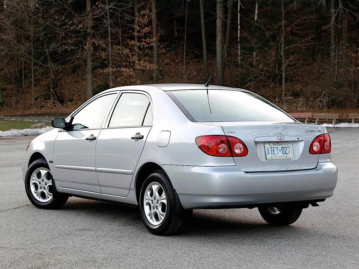 Тойота королла 9 поколения. Тойота Королла е120 седан 2005. Toyota Corolla 120 седан. Тойота Королла 2002 седан. Тойота Королла кузов е120.